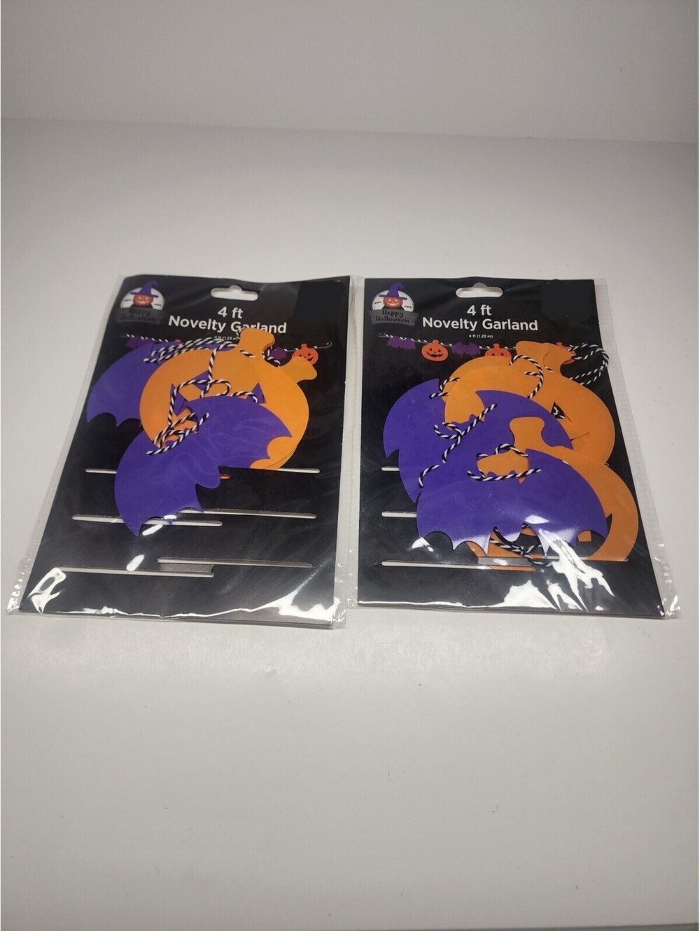 Happy Halloween 4ft. Novelty garland Bats & Pumpkins 2 Pack NEW